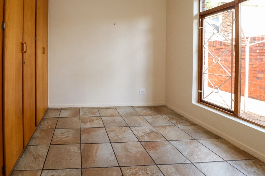 3 Bedroom Property for Sale in Flamwood North West